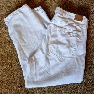 American eagle outfitters white 90s boyfriend cut tattered denim jeans size 18